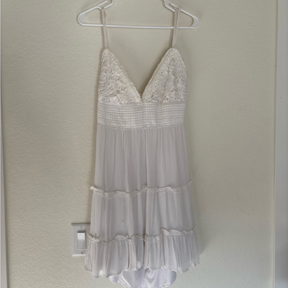 Elegant White Lace Dress